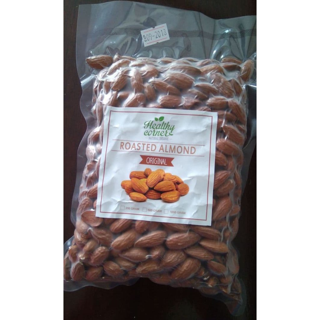 

Roasted Natural Whole Raw Almond ( Kacang Almond Panggang ) 1000 gr