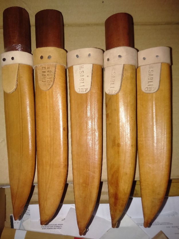 Sarung Pisau Murah, Sarung Pisau Kulit, Sarung Pisau Kulit Asli Murah, Sarung Pisau Kulit Sapi Asli,