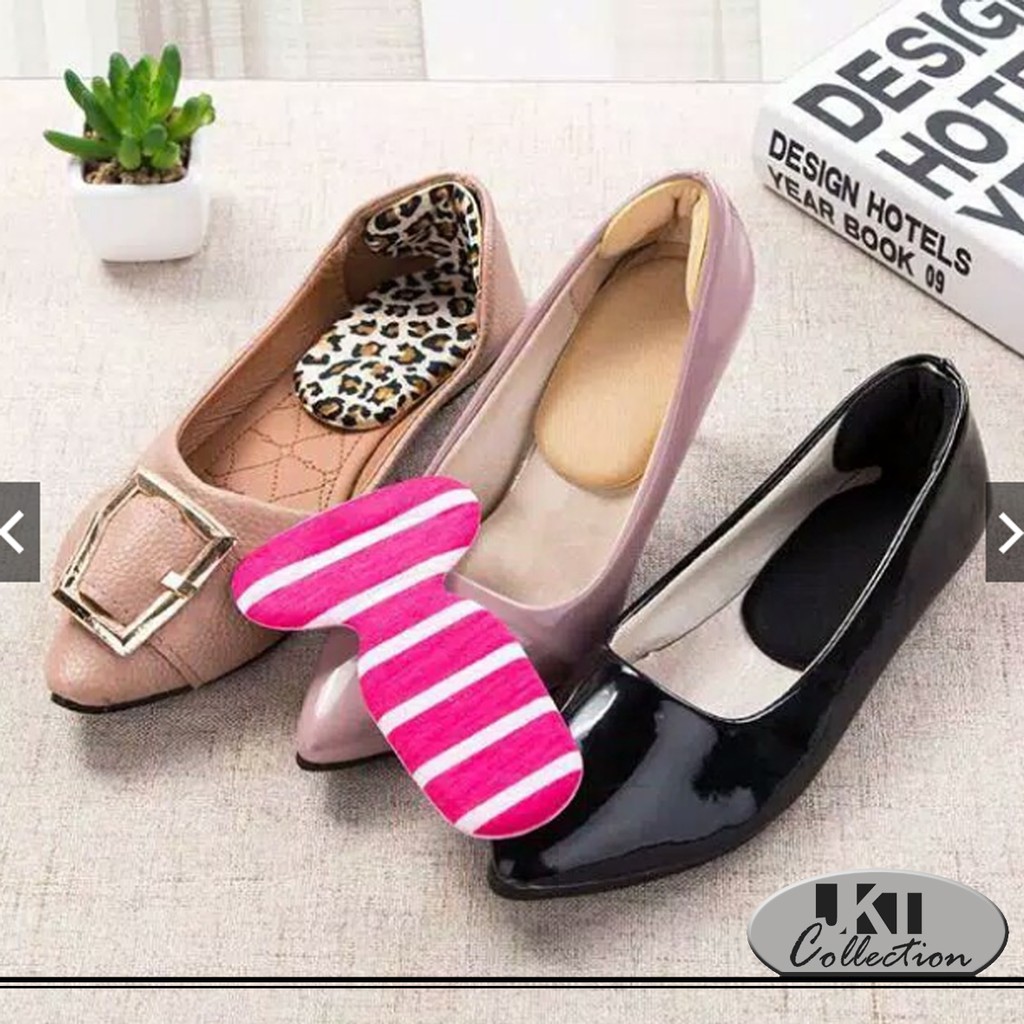 JKT Bantalan Sepatu Heels Bentuk T Pelindung Tumit JKT Bantalan Sepatu Heels Bentuk T Pelindung Tumit