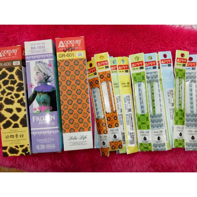 

KHUSUS GROSIR REFILL PULPEN GEL KARAKTER !! Order harus kelipatan 20 PCS