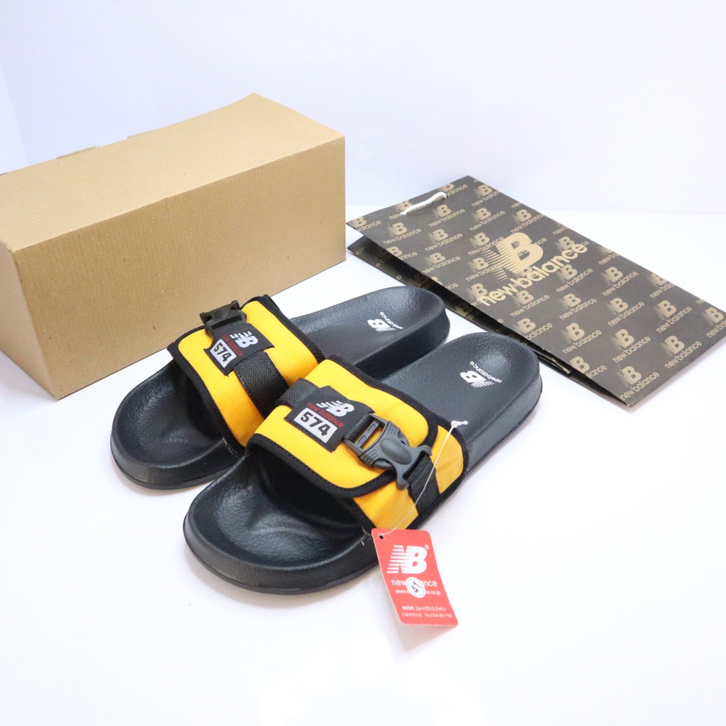 SENDAL NEW BALANCE TERBARU SLIP ON TERLARIS SELOP COWOK CEWEK KEKINIAN IMPORT VIETNAM BLACK YELLOW