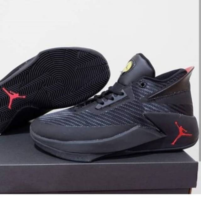 nike jordan fly lockdown