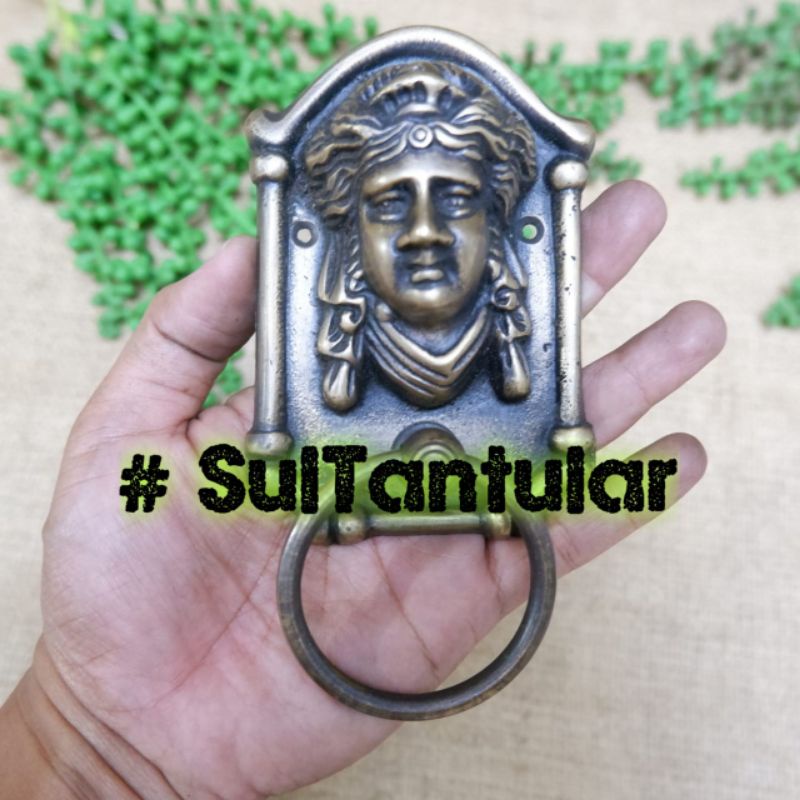 Ketukan pintu rumah antik bel pintu rumah