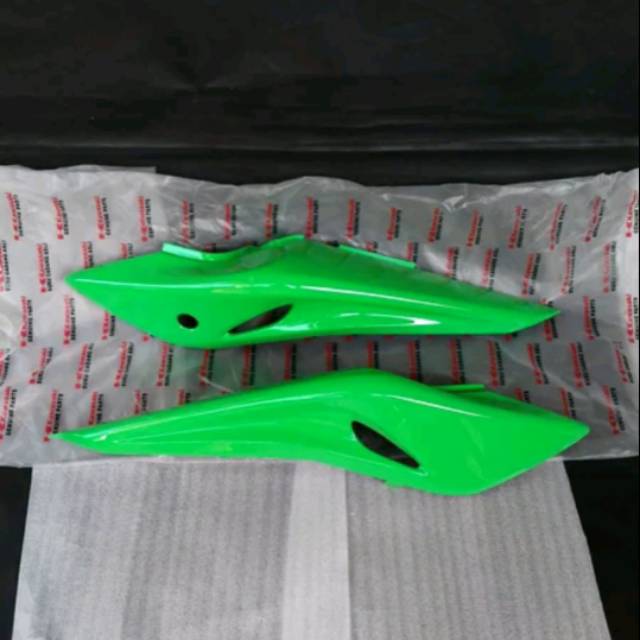Body Belakang Ninja RR New Hijau SE