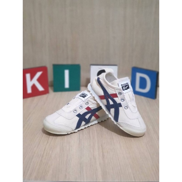 SEPATU ANAK PEREKAT PREMIUM HIGH QUALITY SEPATU ANAK LAKI LAKI ANAK ANAK KIDS SEPATU ANAK PEREMPUAN