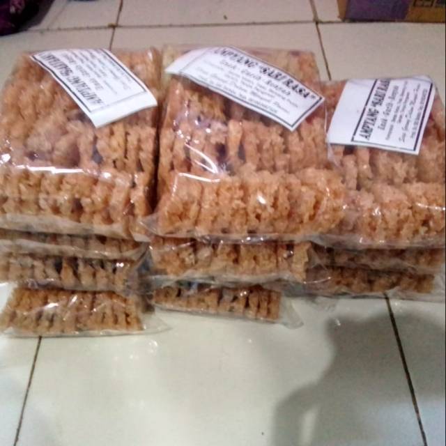 

RENGGINANG KETAN SUPER