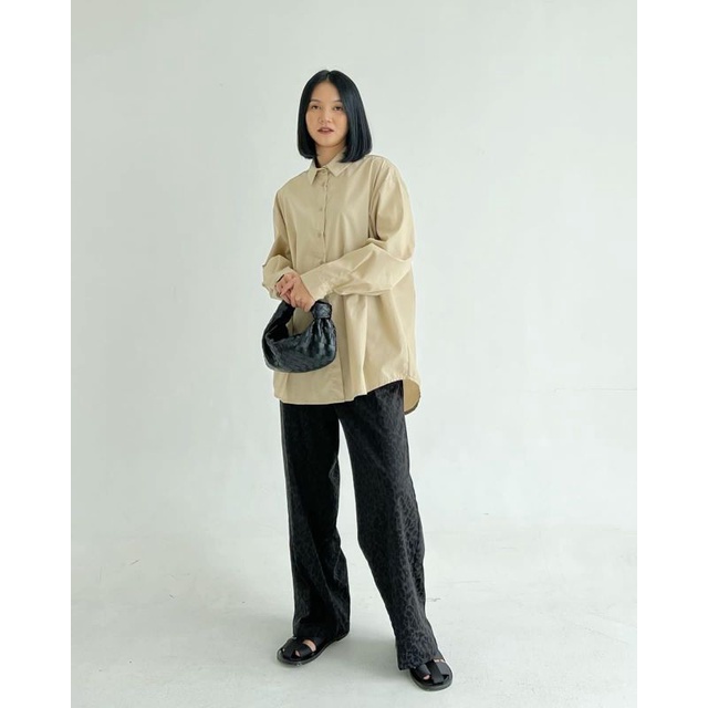 TRICK & TRICKY OVERSIZED SHIRT MOCCA