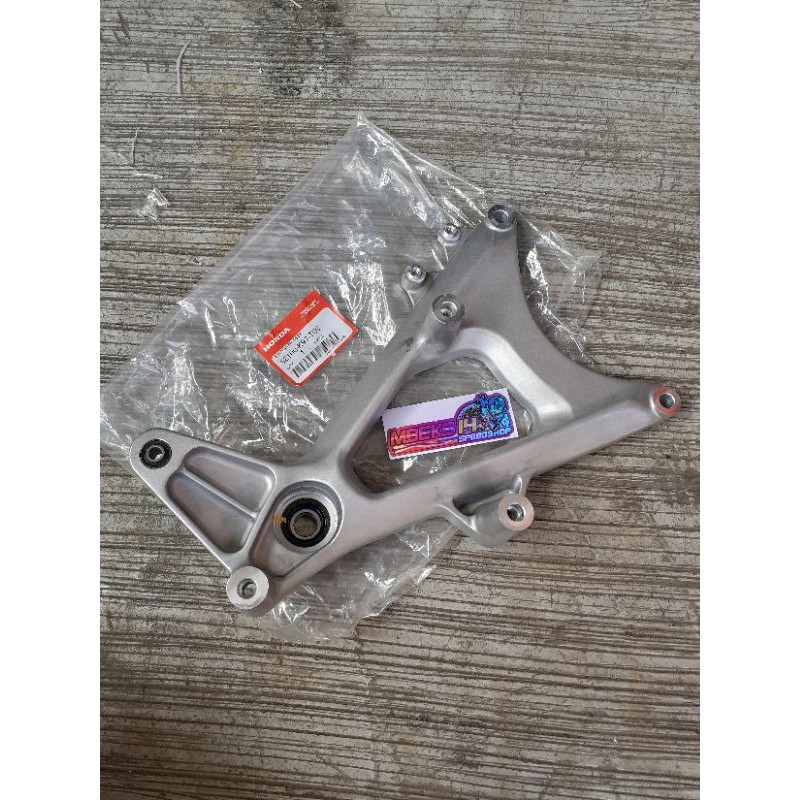 Swing ARM PCX Lokal Non Disk Original Honda Thailand