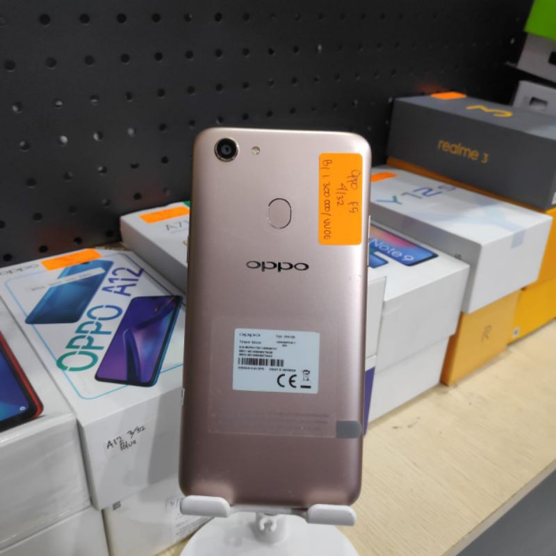 Handphone Oppo F5 4/34 seken second bekas murah
