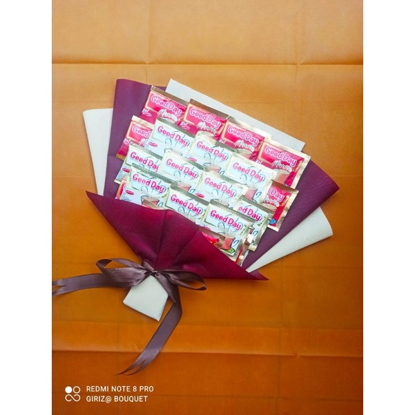 

Buket snack untuk hadiah hampers wisuda ulang tahun seminar proposal graduation