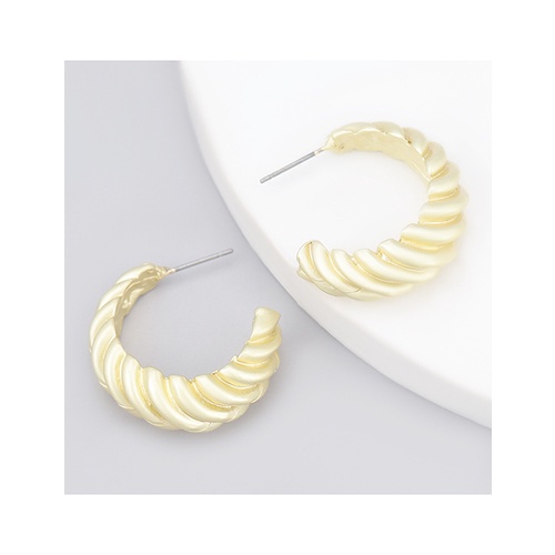 LRC Anting Tusuk Fashion Gold Color Threaded Semicircle Geometric Alloy