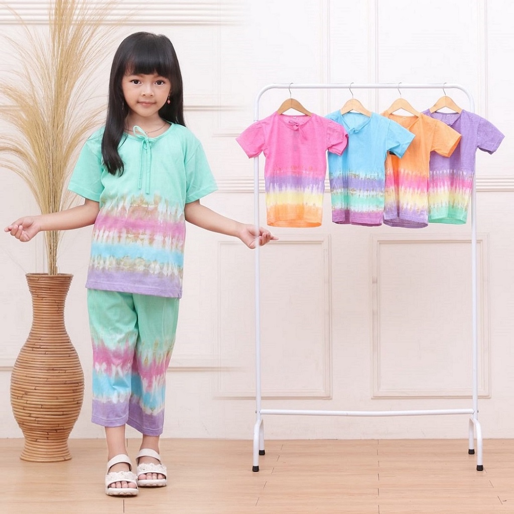 setelan anak || setelan anak pelangi || setelan anak laki laki || setelan anak perempuan || setelan anak jumputan || seteelan anak abstrak || baju anak-kuning