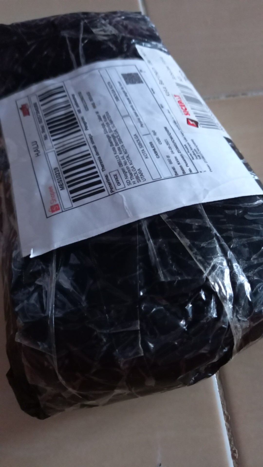 Swallow Kamper Toilet Kapur Barus Toilet Isi 5 Colour Ball/ Putih