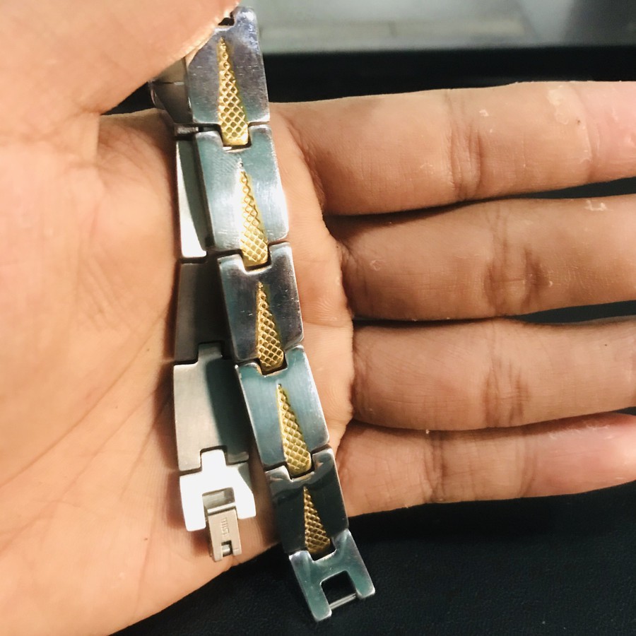 Gelang Pria Titanium Motif Sisik Gold