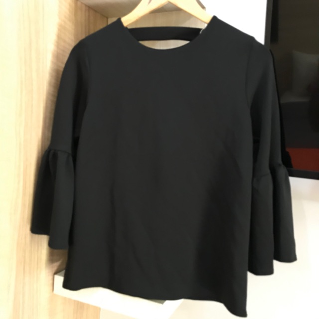 Troumpet blouse scuba bigsize jumbo