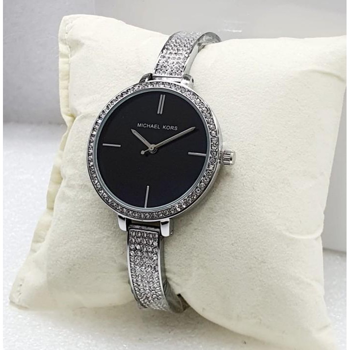 Terlaris Jam Tangan Wanita Model Gelang Permata Model Elegant - perak Berkualitas