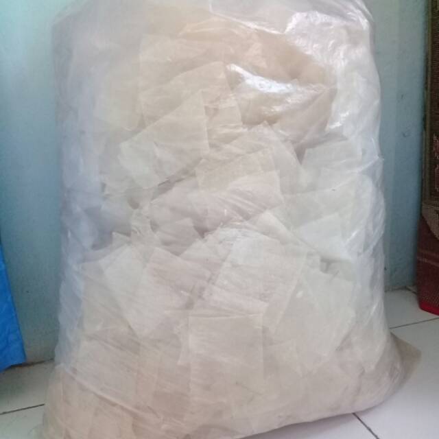 

PROMO SPESIAL !!! KERIPIK KACA MENTAH 5 KG/COD