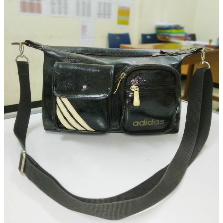 lovethisid - adidas - tas selempang - tas cewek - tas preloved - tas second m