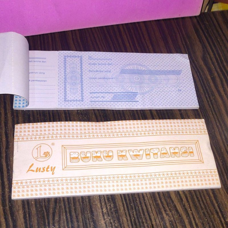 

Buku Kwitansi Tanggung /Buku Kuitansi LUSTY /Kwitansi Sedang