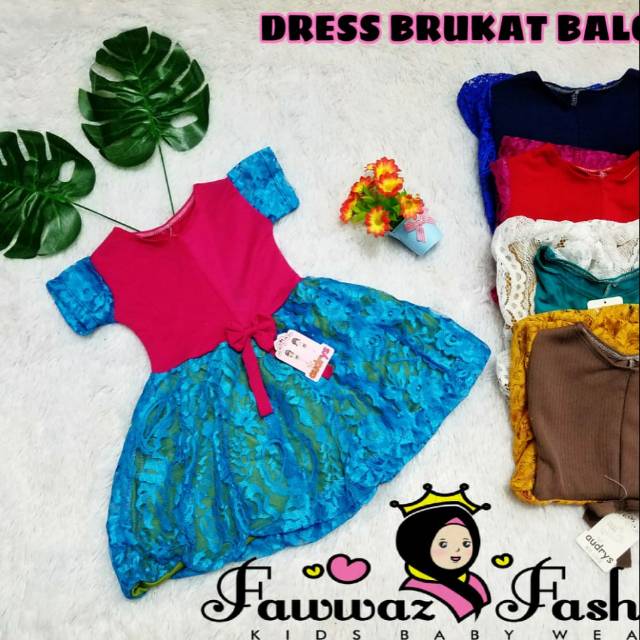 Dress Brukat Balon