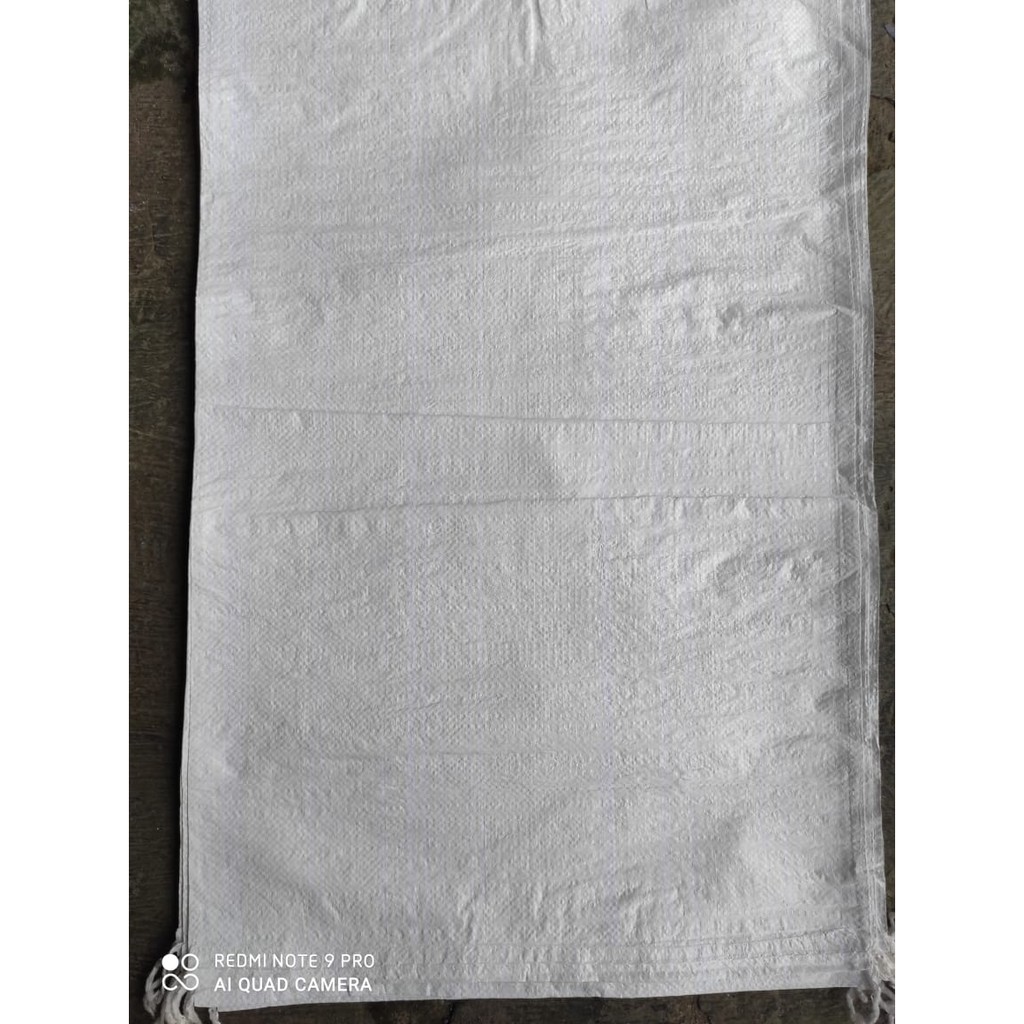 KARUNG PLASTIK BARU UKURAN 50 X 80 CM ( ISI 50 LEMBAR )
