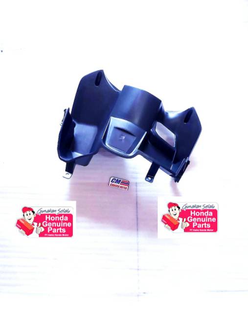 Cover inner upper  cover kunci kontak atas vario 110 fi led asli HONDA AHM 81131-K46-N00ZA