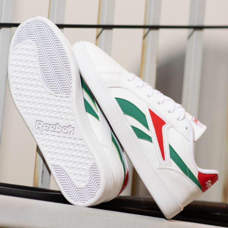 Sepatu Roobek Royal Complete 2 White Green Red Original Sneakers Pria