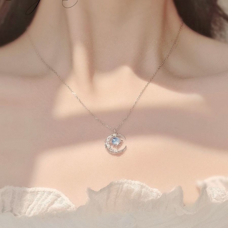 Kalung Liontin Bulan Bintang Biru Model Hollow Gaya Korea Untuk Wanita