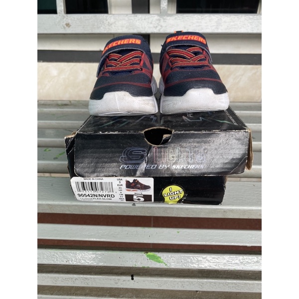 Preloved Skechers Light