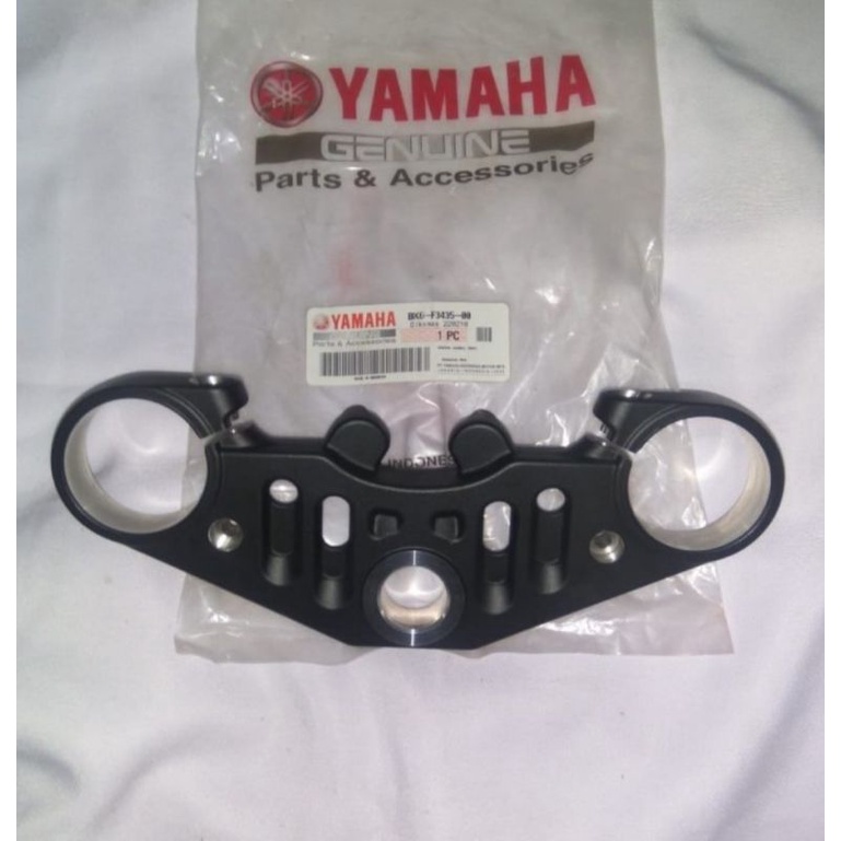 SEGITIGA ATAS R15 V3 ASLI ORI YAMAHA BK6 F3435 00