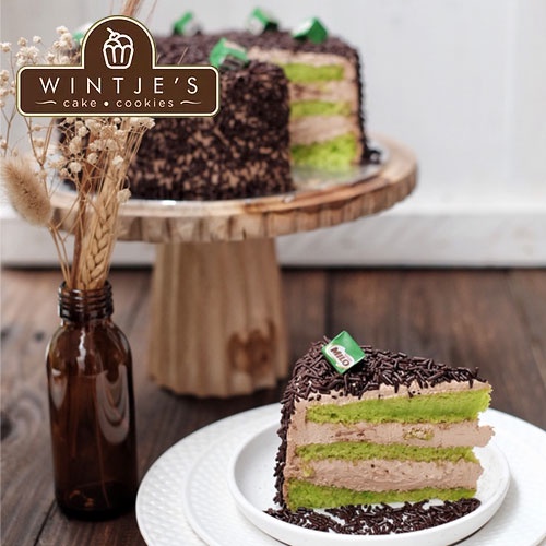 

[Wintjes Cake and Cookies] Milo Round Cake dengan topping special