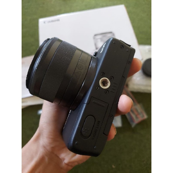 Kamera Mirroless Canon EOS M10 Second Kit fullset / Kamera Vlogger Canon Kamera Youtuber Kamera Trav