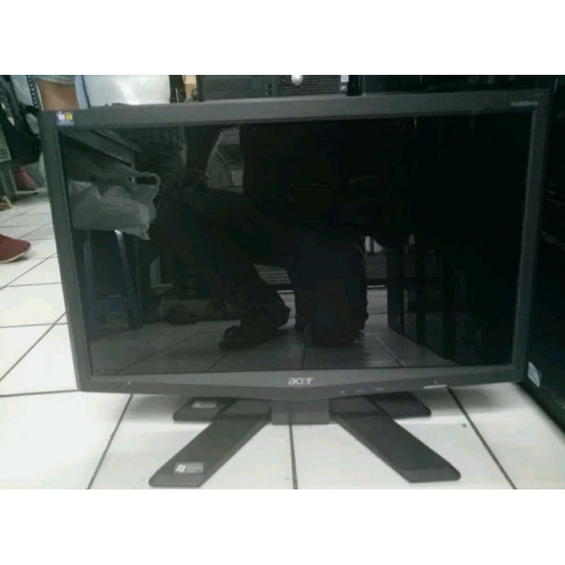 Monitor LCD 19 inci ACER