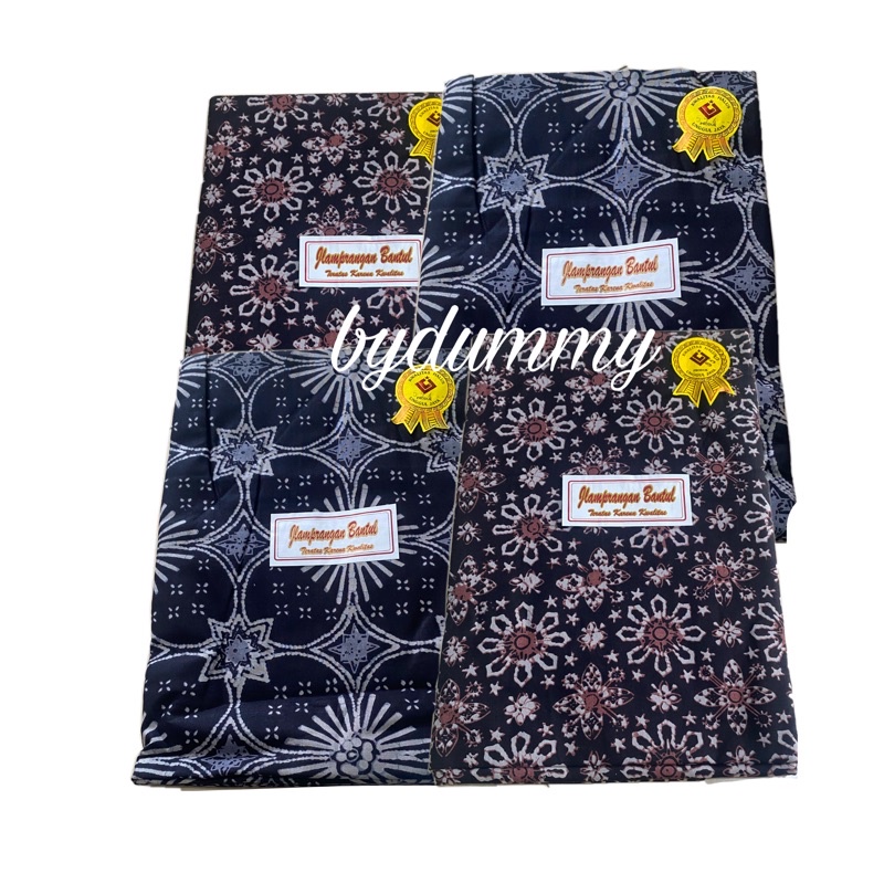 Kain Panjang Jarik Unggul jaya warna hitam motif batik pekalongan
