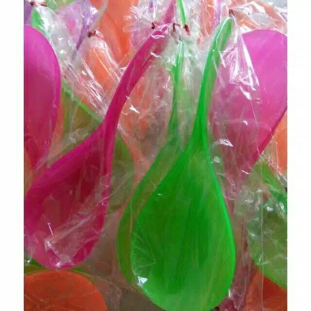 SOVENIR CENTONG NASI