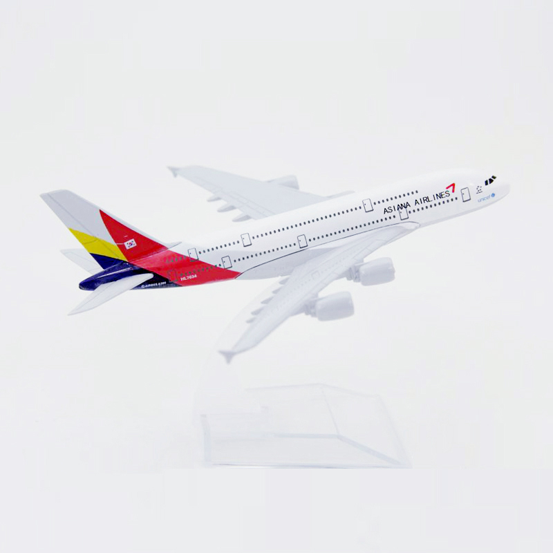 Model Pesawat Terbang Asana Airlines A380 Airbus 380 Bahan Metal Ukuran 16CM