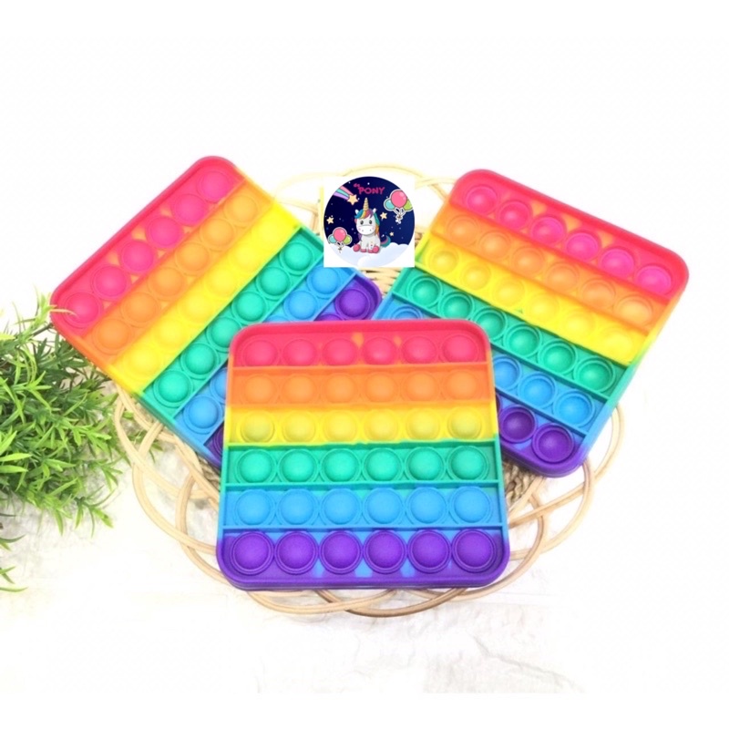 NEW POP IT/pop it fidget/viral/tiktok/mainan murah/mainan hits-Kotak Rainbow