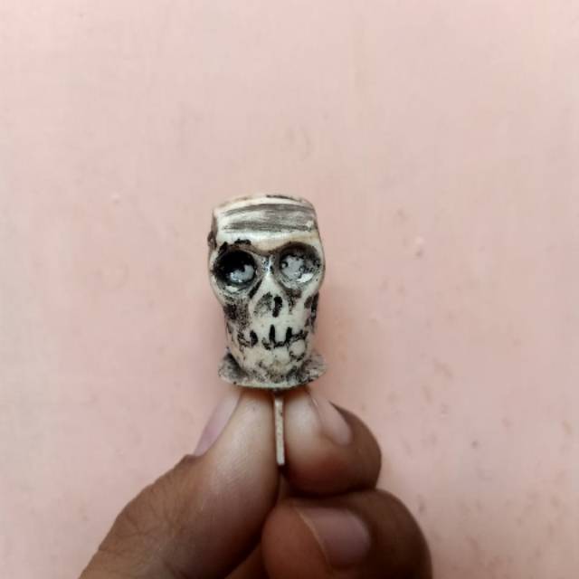 Sawangan burung merpati hantong dara sulingan peluit tengkorak