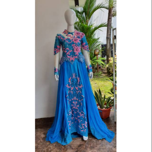 Kebaya manten biruu