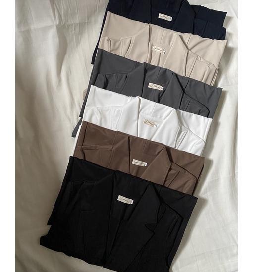 Koleksi Terbaru.. Lyla long blazer