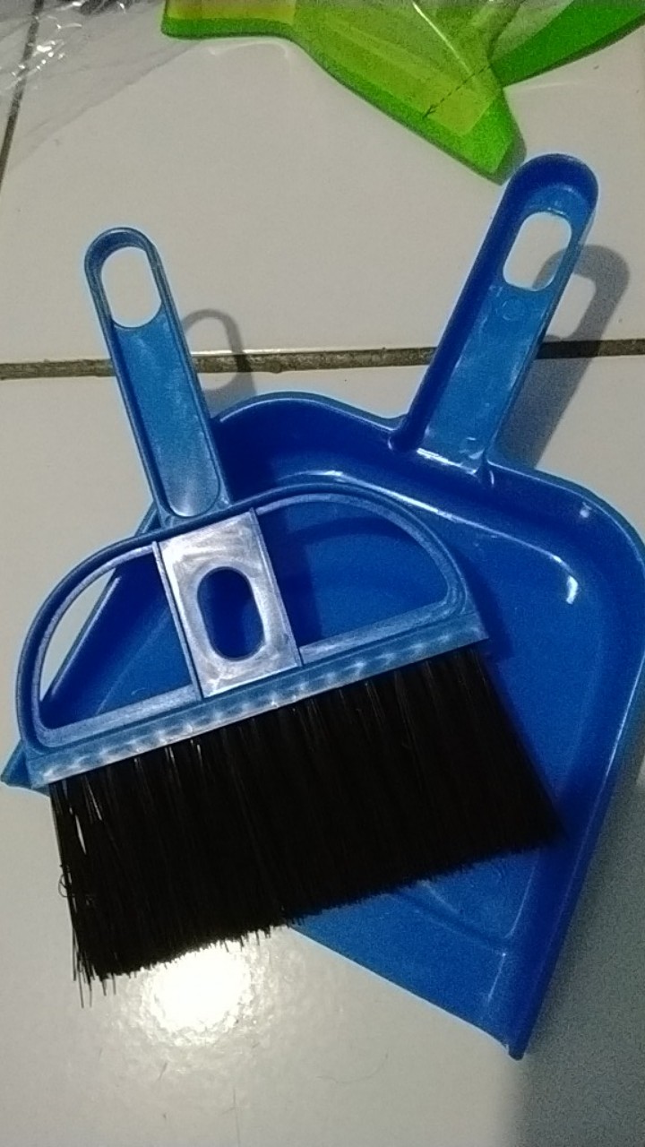 Sapu Mini Set Dengan Serok Cikrak Ukuran Kecil