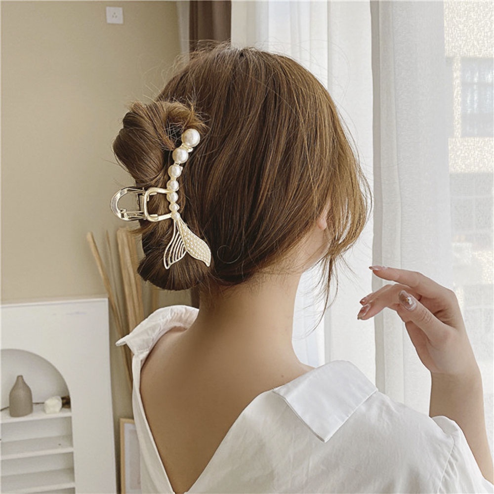 aaoottuuoo5.id Cod   Women Elegant Retro Fishtail Design Pearl Hairpin Hair Clip Clamp Large Shark Clip Accessories