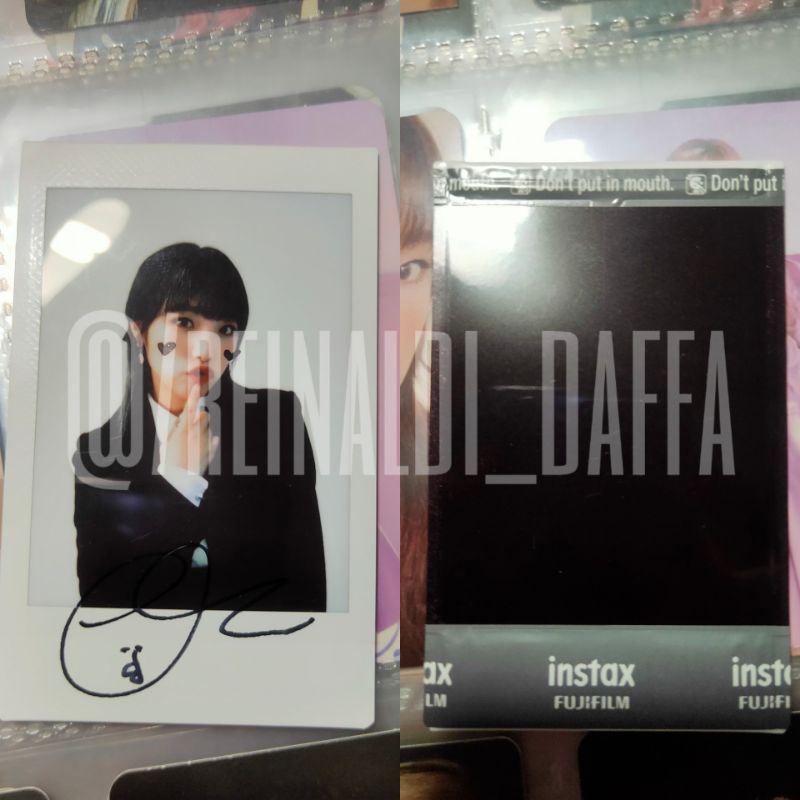 Yena Signed Polaroid (Booking)