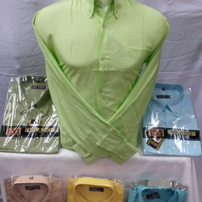 PROMO KEMEJA LENGAN PANJANG POLOS HIJAU MUDA(122) BAHAN KATUN FISCOS HALUS. BAJU COWOK MURAH