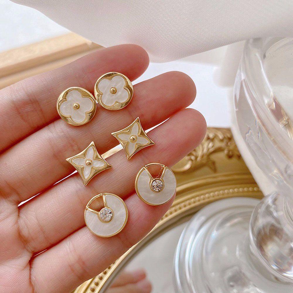 NICKOLAS1 Anting Trendi Elegan Wanita Gadis Bunga Bulat Geometris Fritillaria Berlian Imitasi Stud Earring