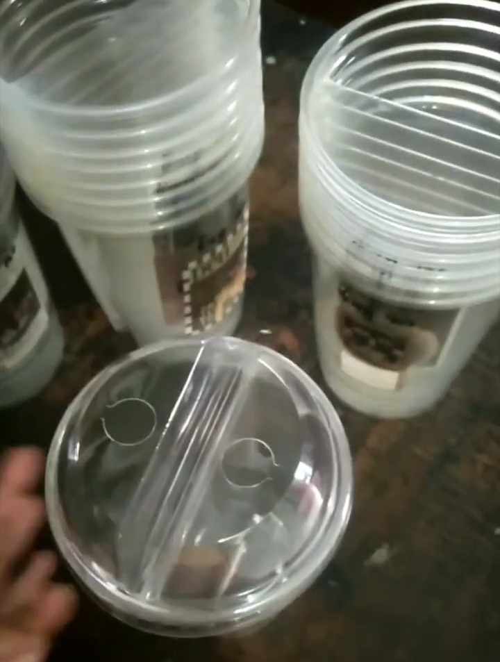 Twin Cup / Gelas Plastik Kembar Untuk Jus Dan Minuman Lainya ( Ready Stok )