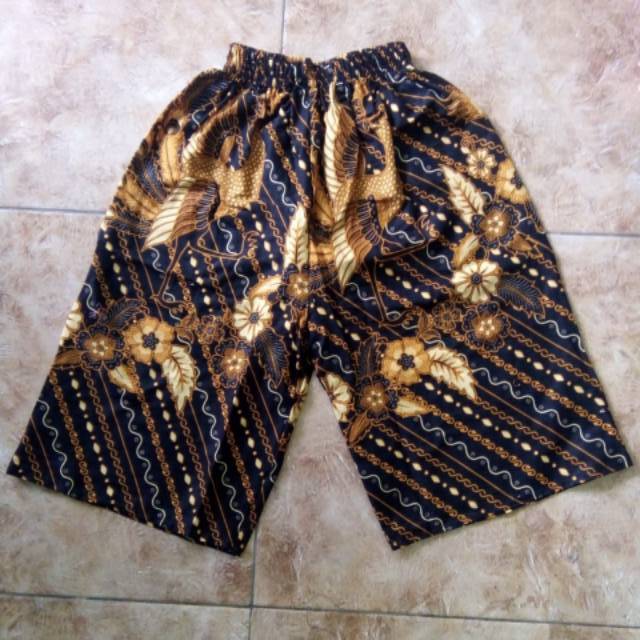 Celana Pendek Katun Plentet Batik Size Anak~ Abg