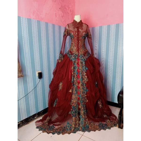 Gaun pengantin second