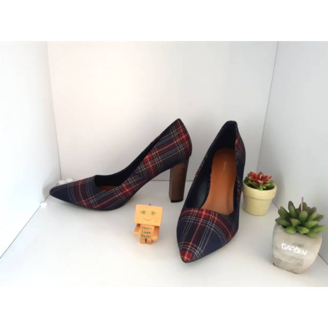 Plaid heels urban n co sepatu hak kerja