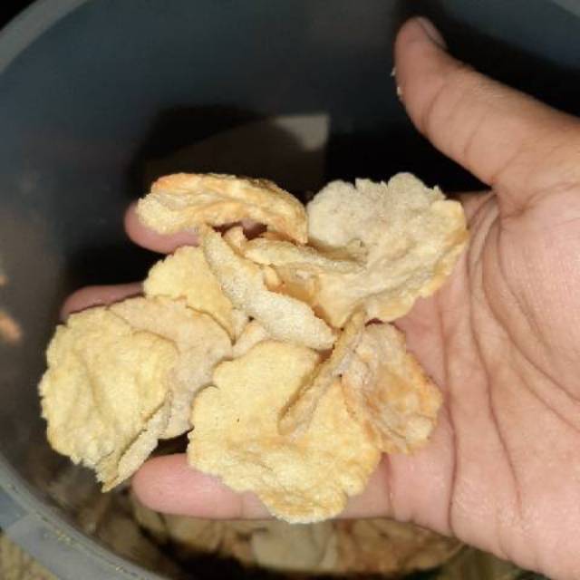 

Emping melinjo blinjo gurih 250gr
